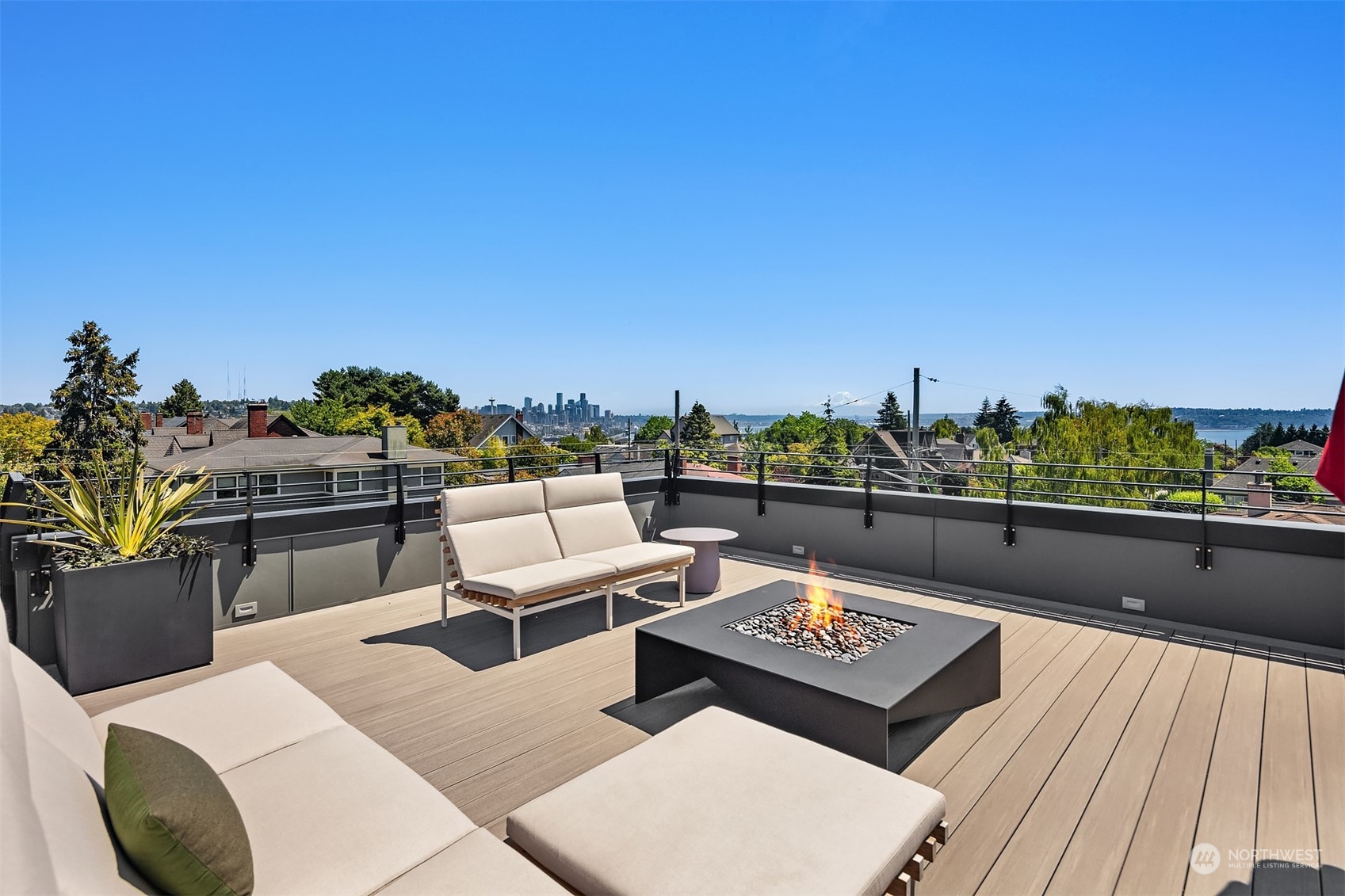 2800 W Boston Street