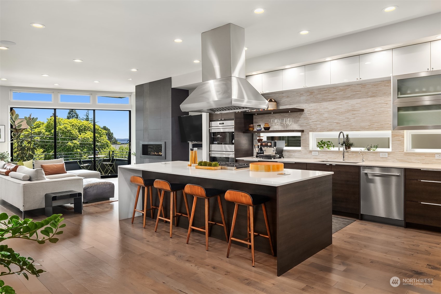 2800 W Boston Street