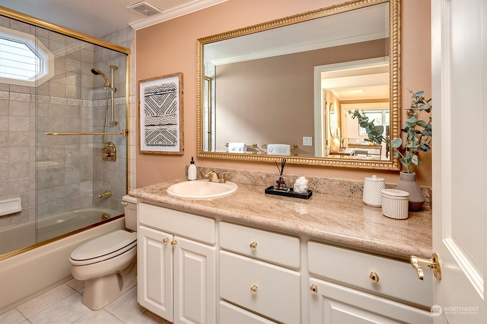 10303 NE 19th Place Unit: B4