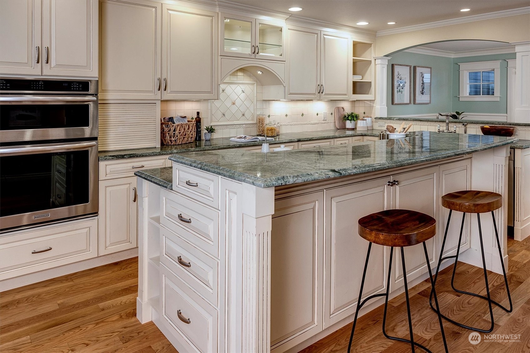 10303 NE 19th Place Unit: B4