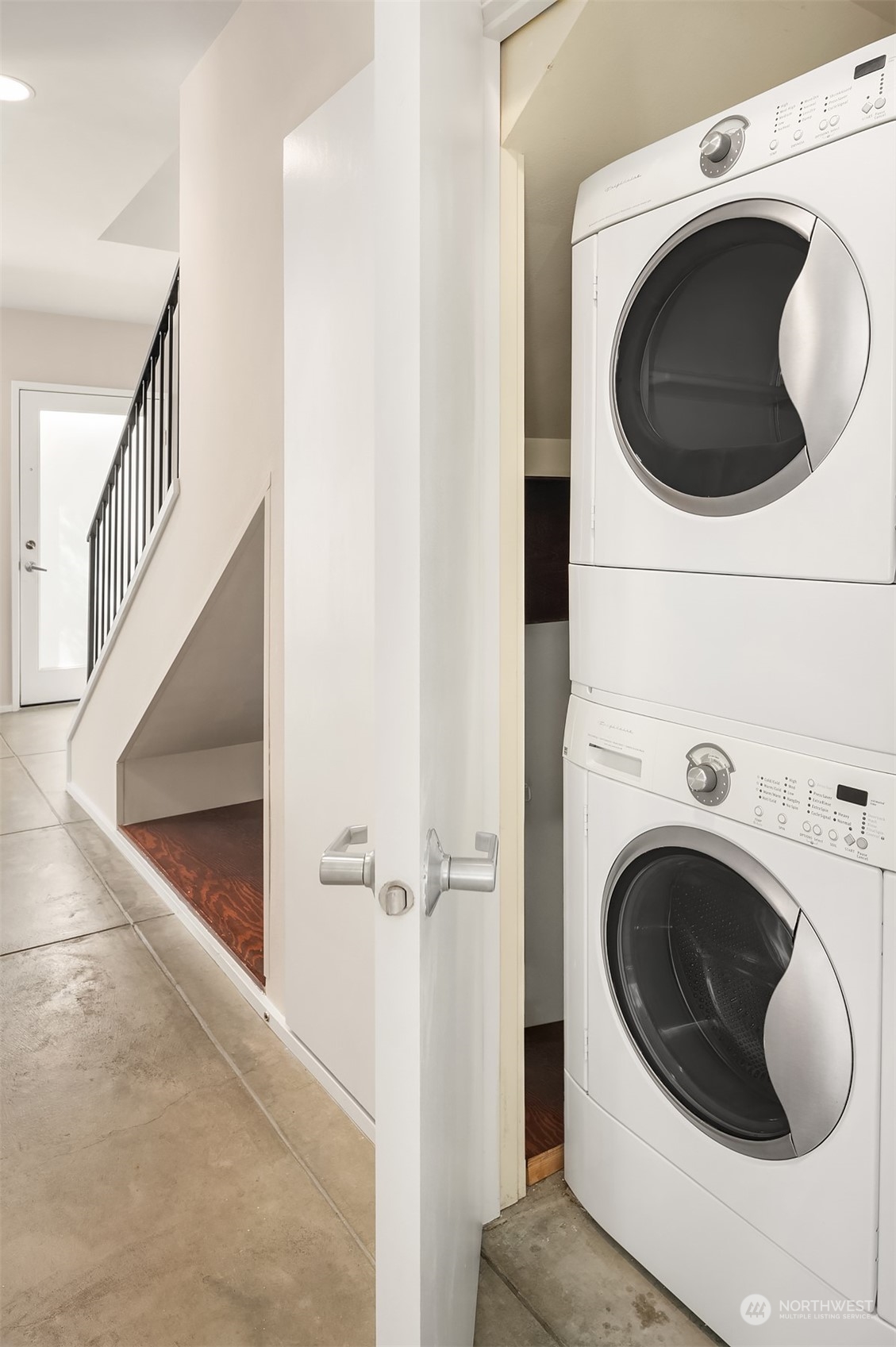 1106 E Howell St Unit: A