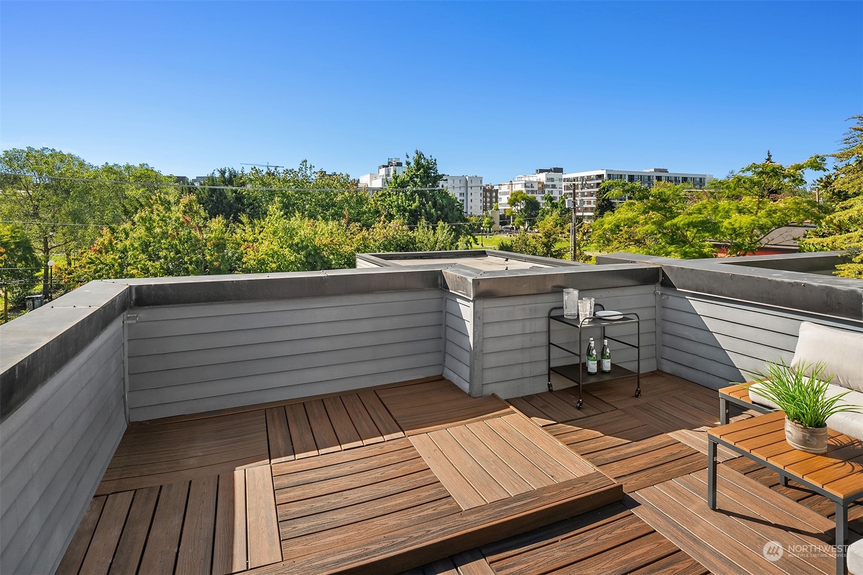 1106 E Howell St Unit: A