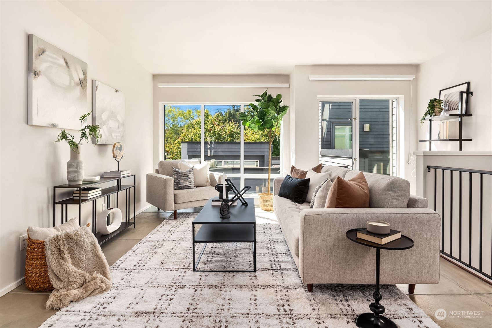 1106 E Howell St Unit: A