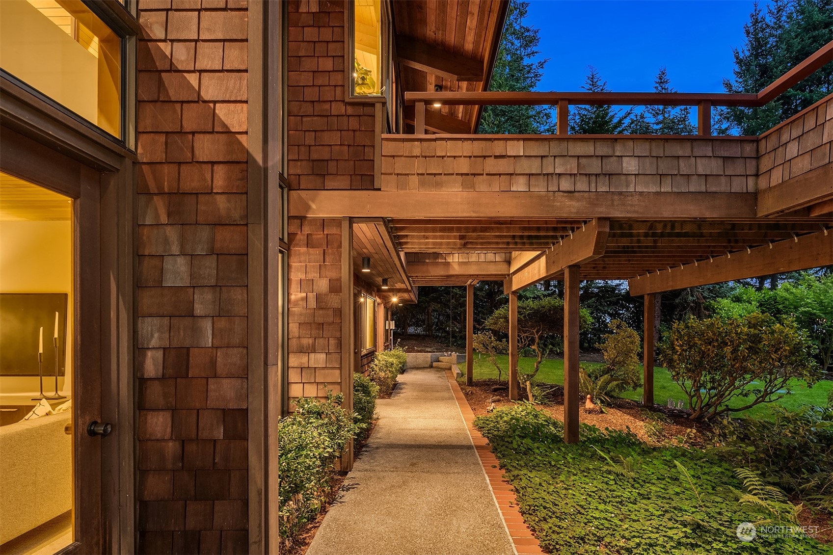 1115 NW Elford Drive