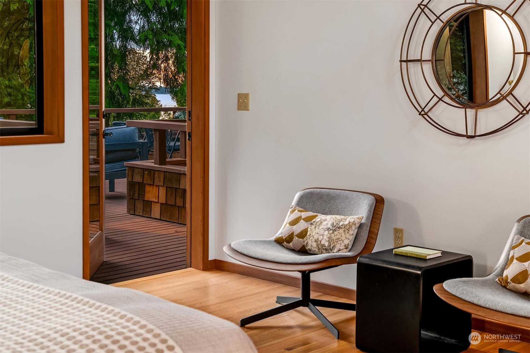 1115 NW Elford Drive