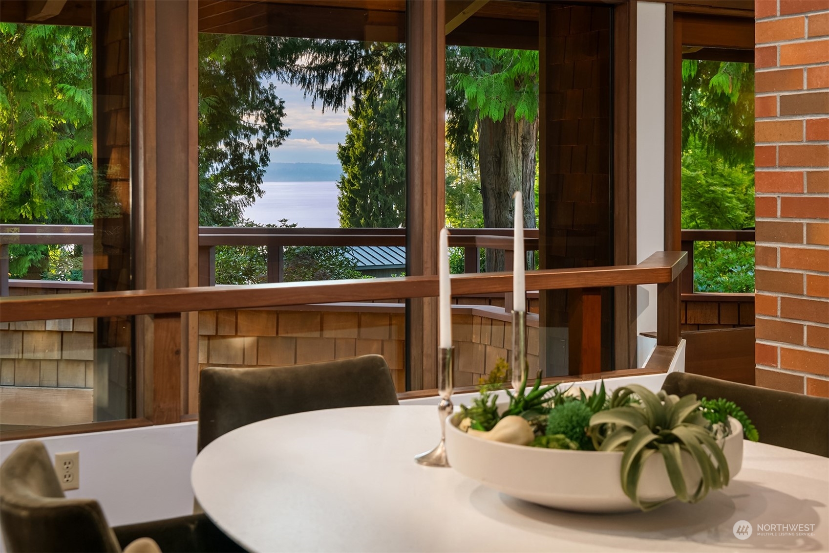 1115 NW Elford Drive