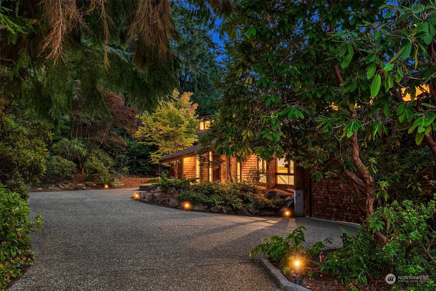 1115 NW Elford Drive