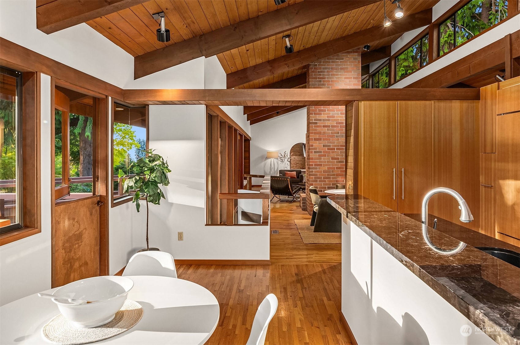 1115 NW Elford Drive