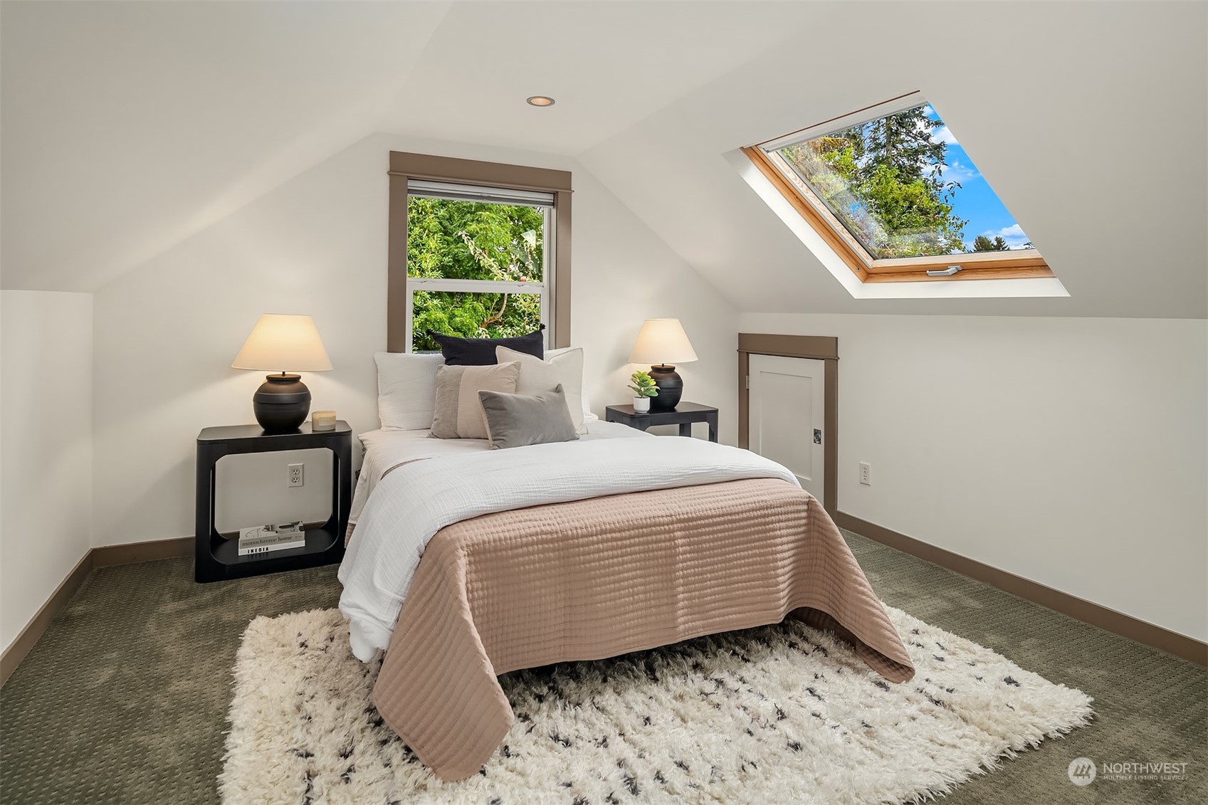 8752 Evanston Avenue N