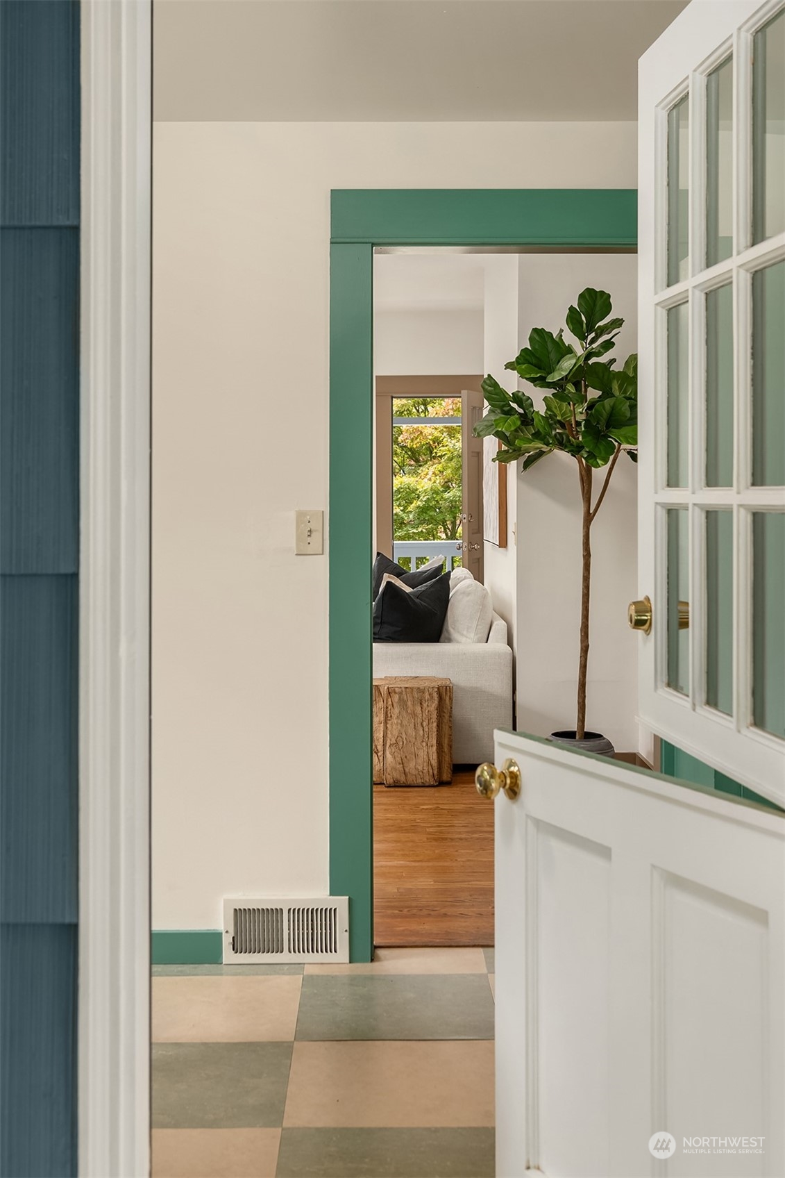 8752 Evanston Avenue N