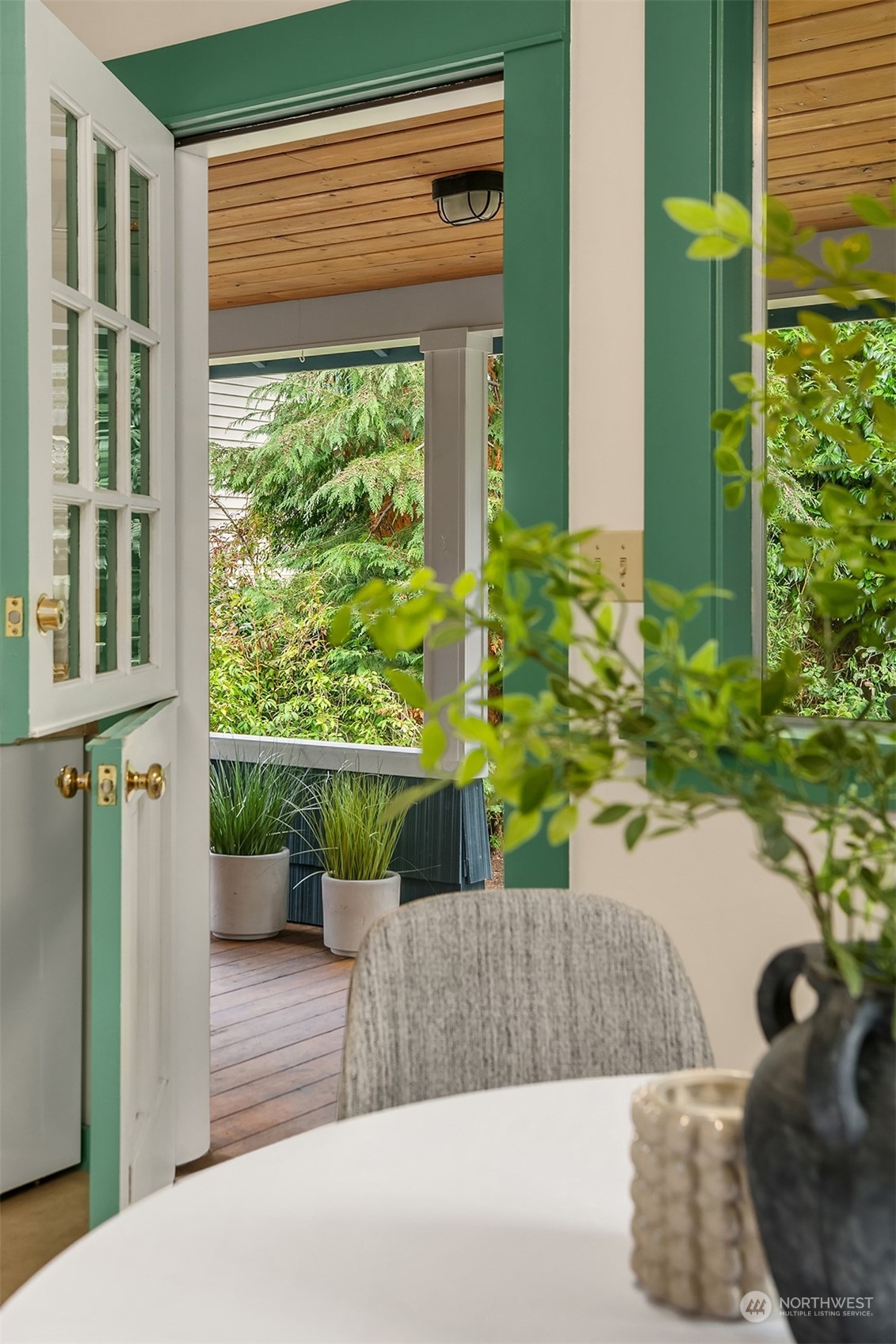 8752 Evanston Avenue N