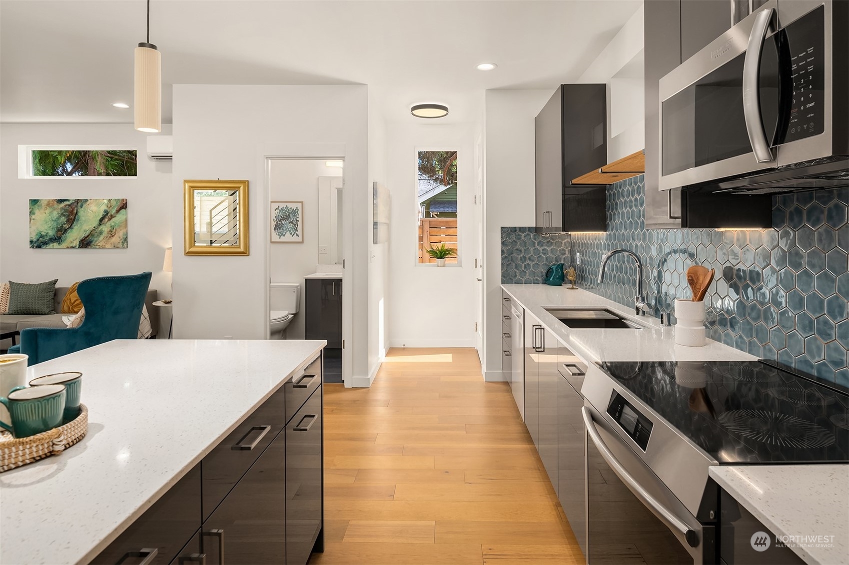 4912 S Alaska Street