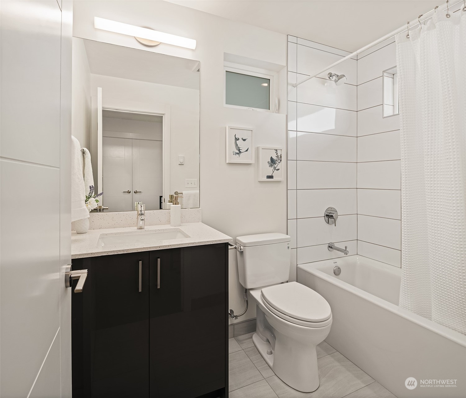 4912 S Alaska Street