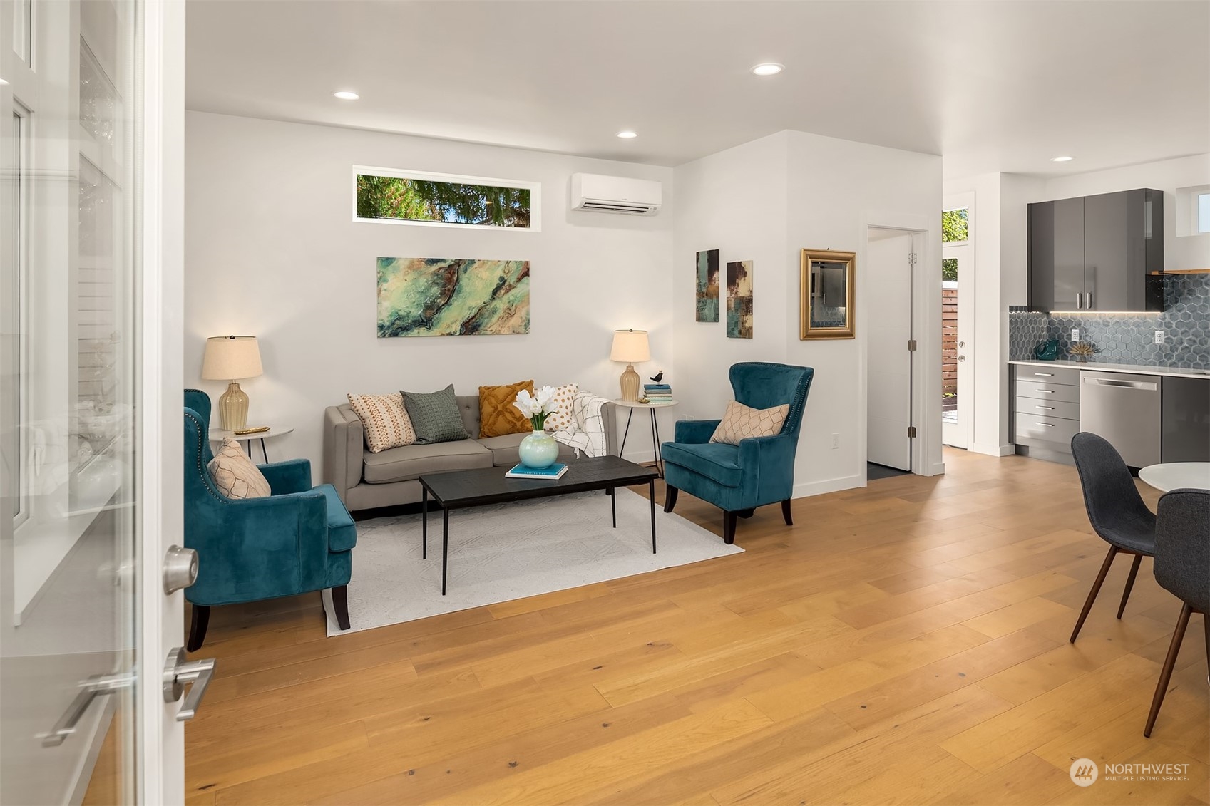 4912 S Alaska Street