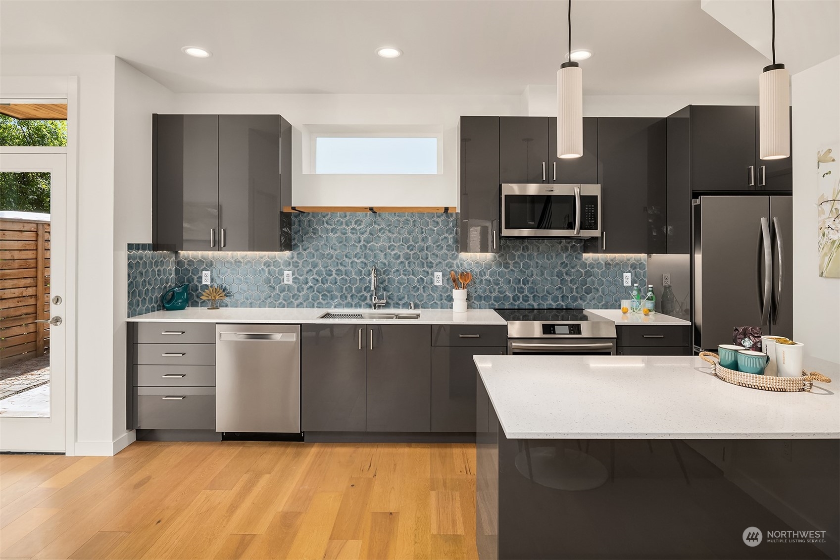 4912 S Alaska Street