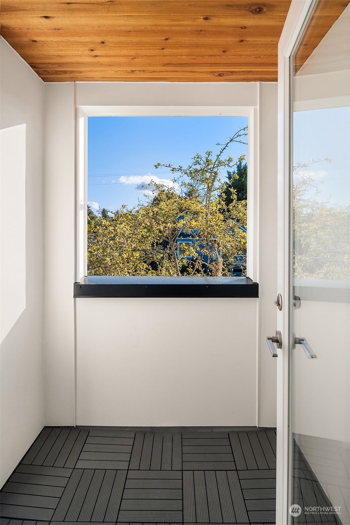 4910 S Alaska Street