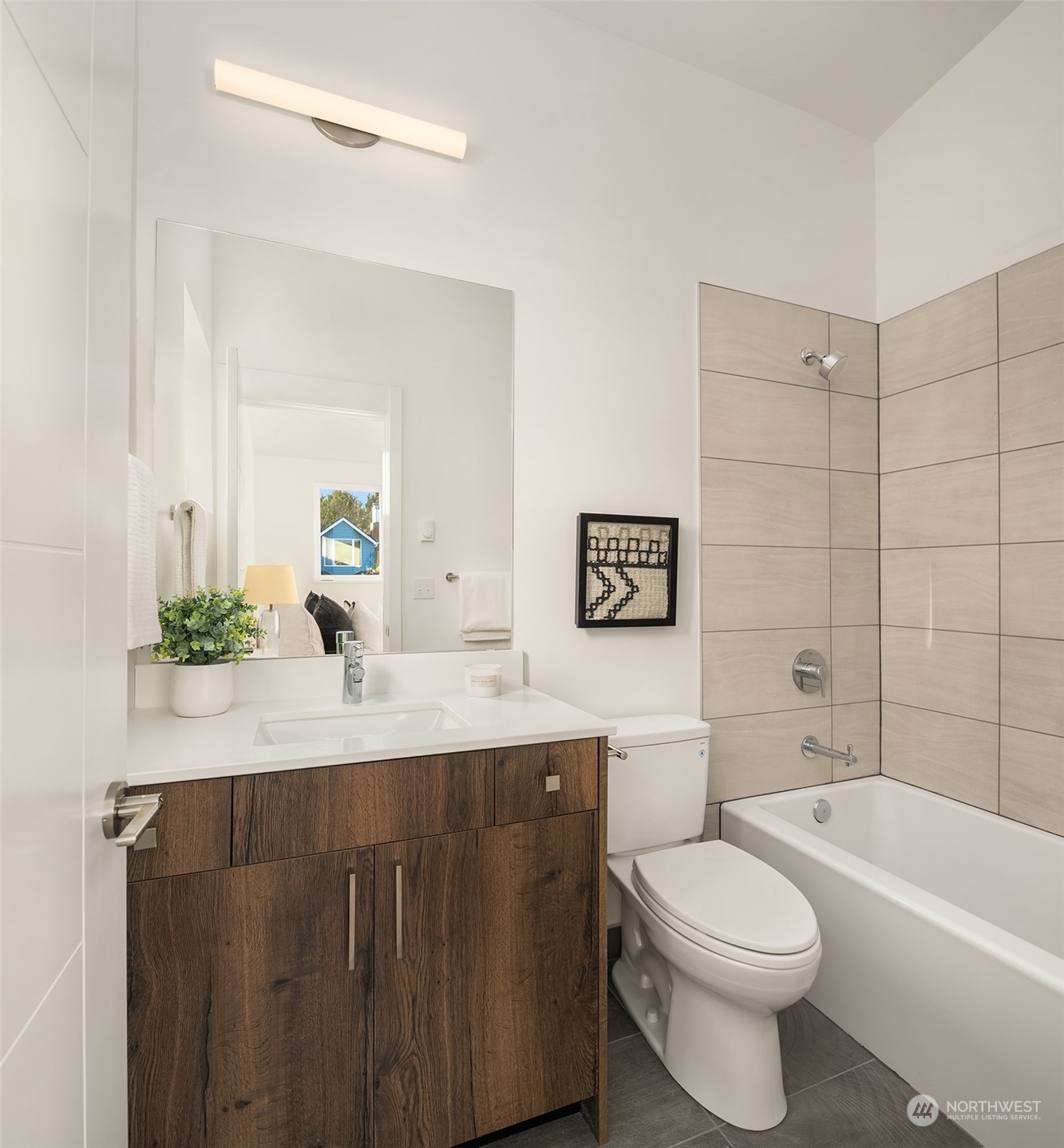 4910 S Alaska Street