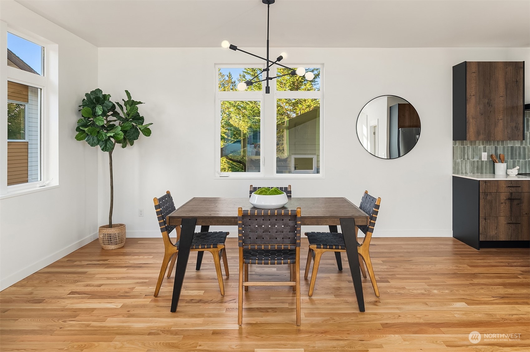 4910 S Alaska Street