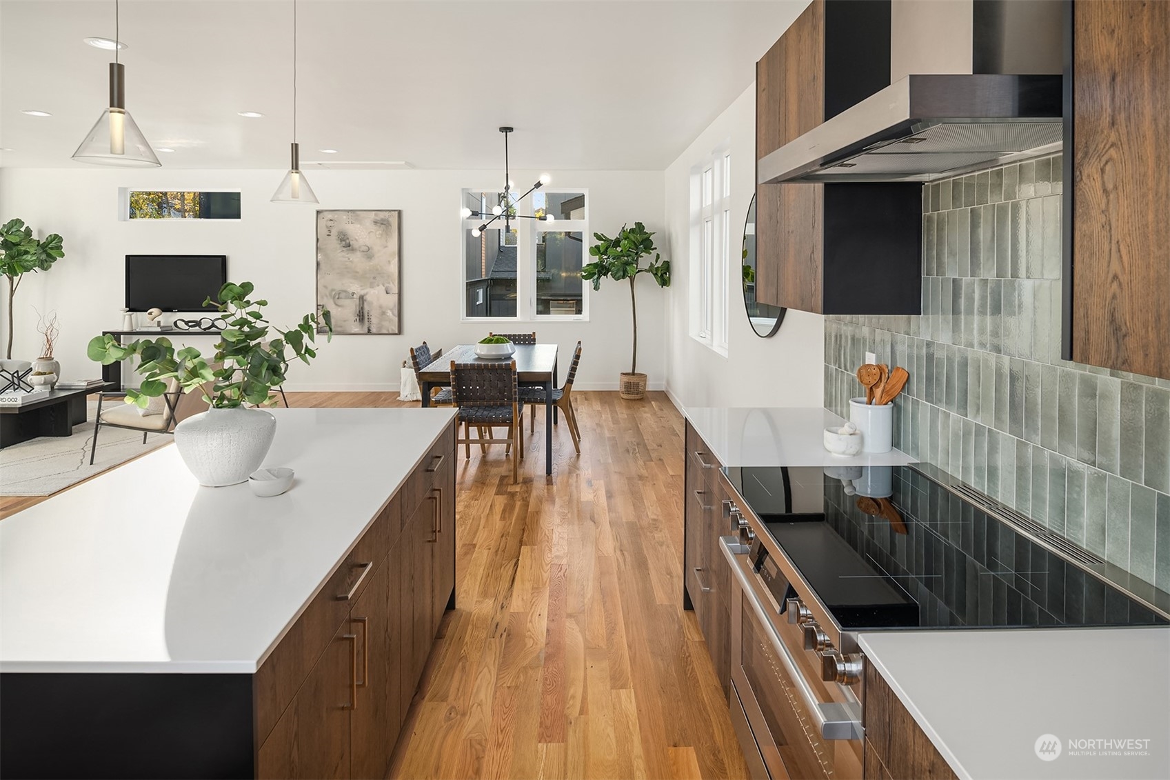 4910 S Alaska Street