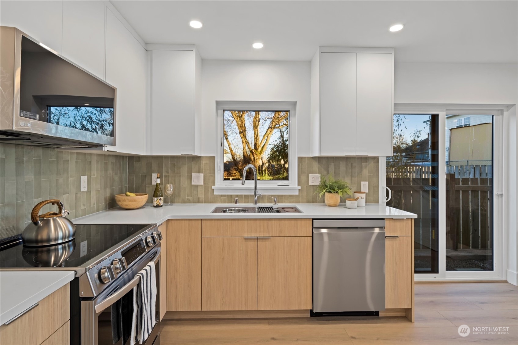 3813 S Lucile Street