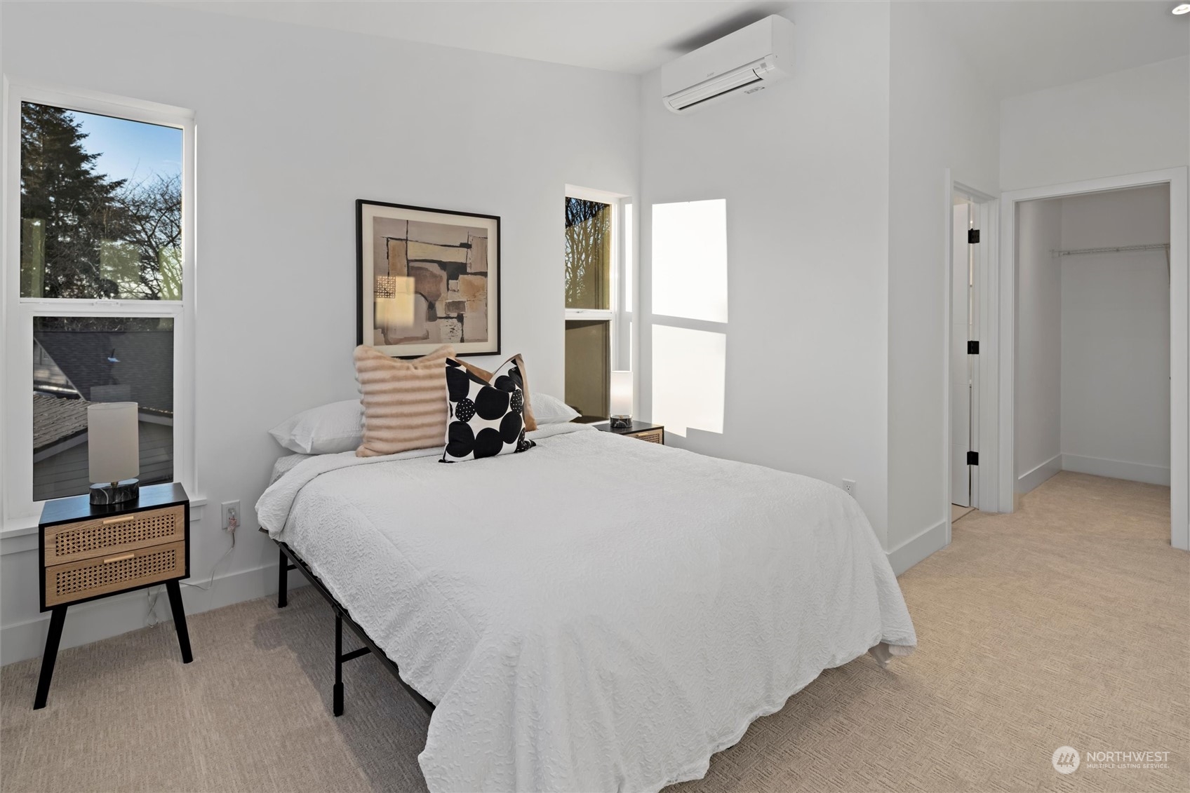 3813 S Lucile Street