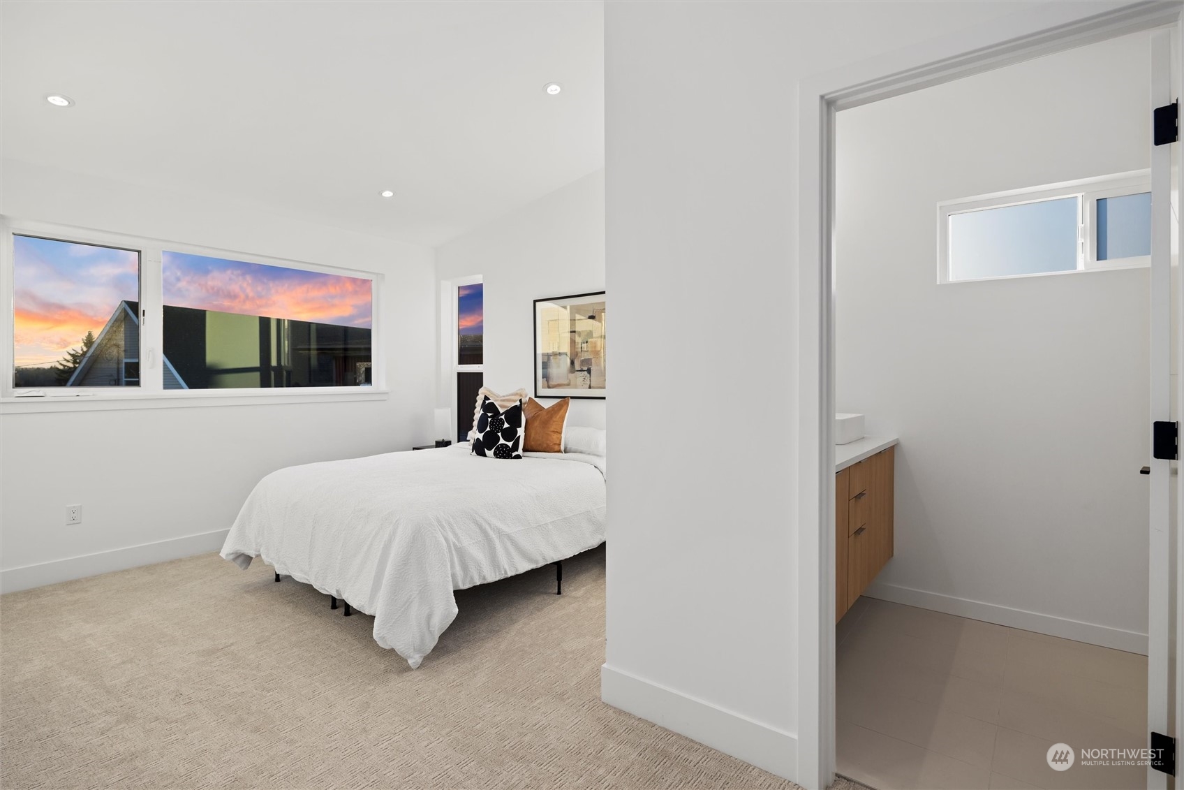 3813 S Lucile Street