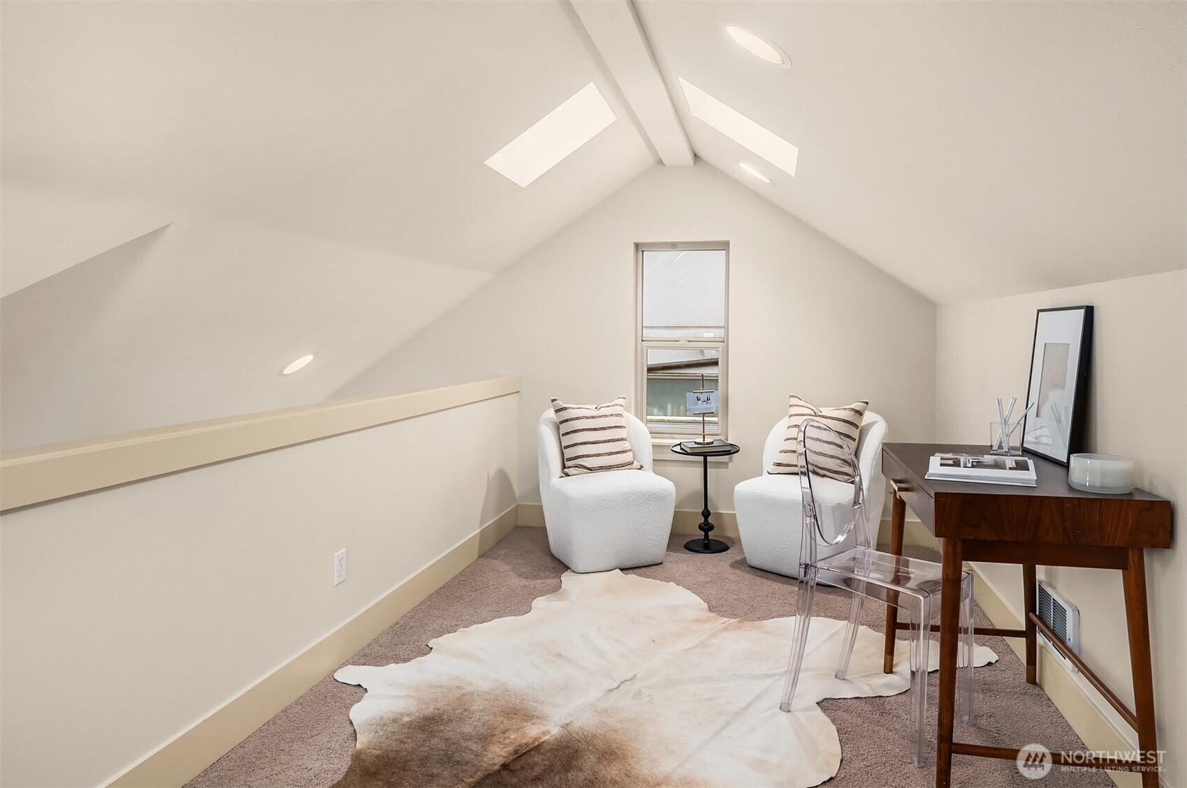 9611 Roosevelt Way NE Unit: A