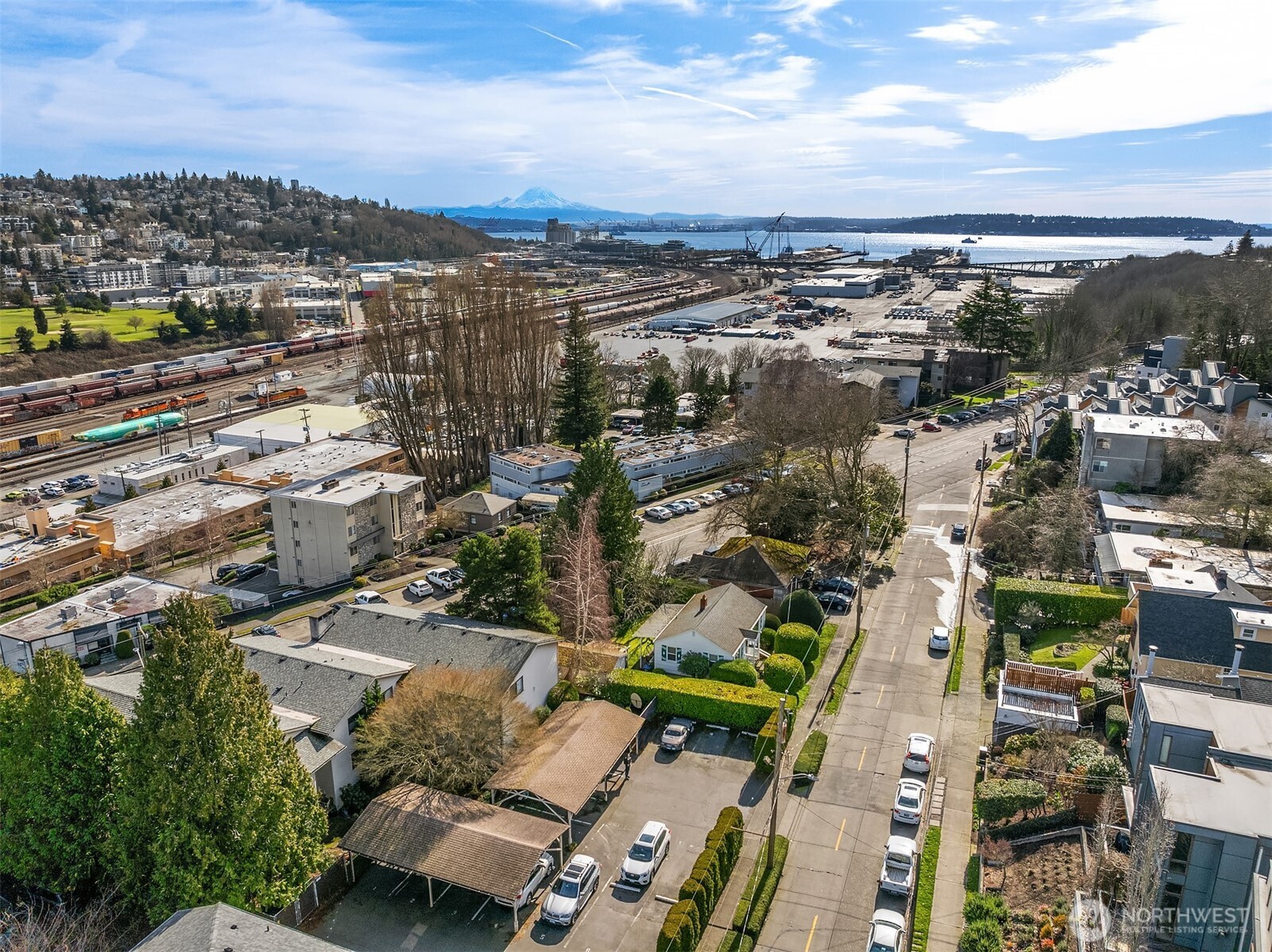 2636 22nd Avenue W Unit: 201