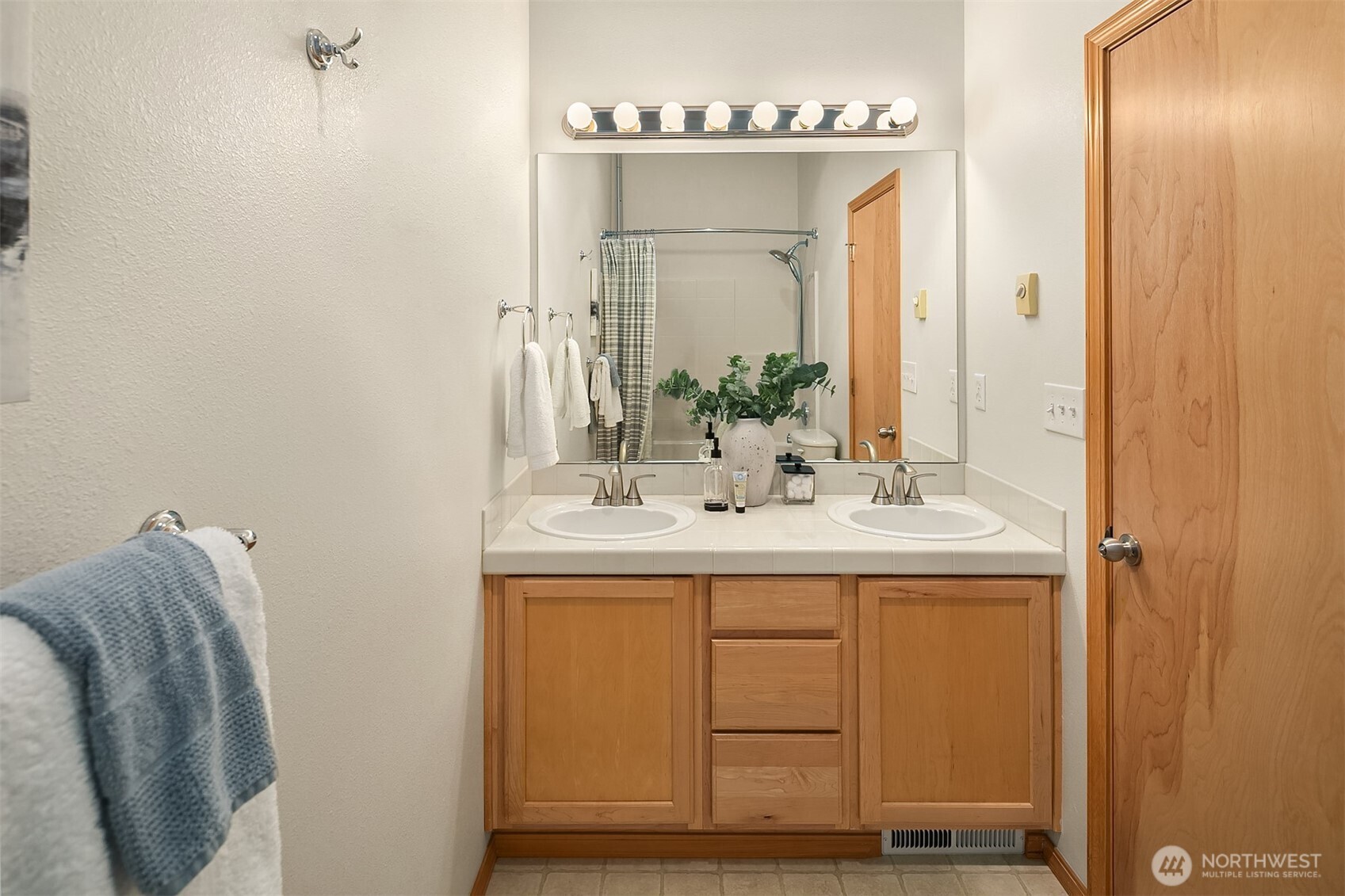 1855 Trossachs Boulevard SE Unit: 1706