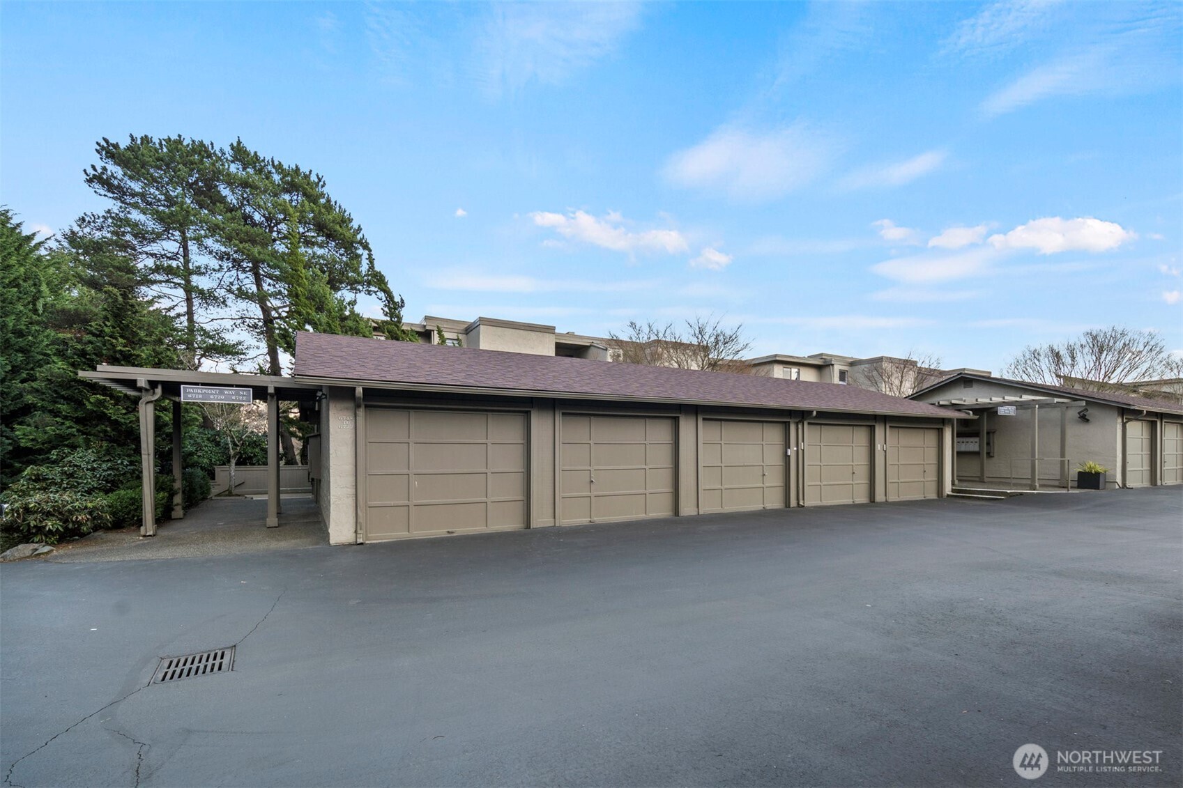 6720 Park Point Way NE Unit: E304