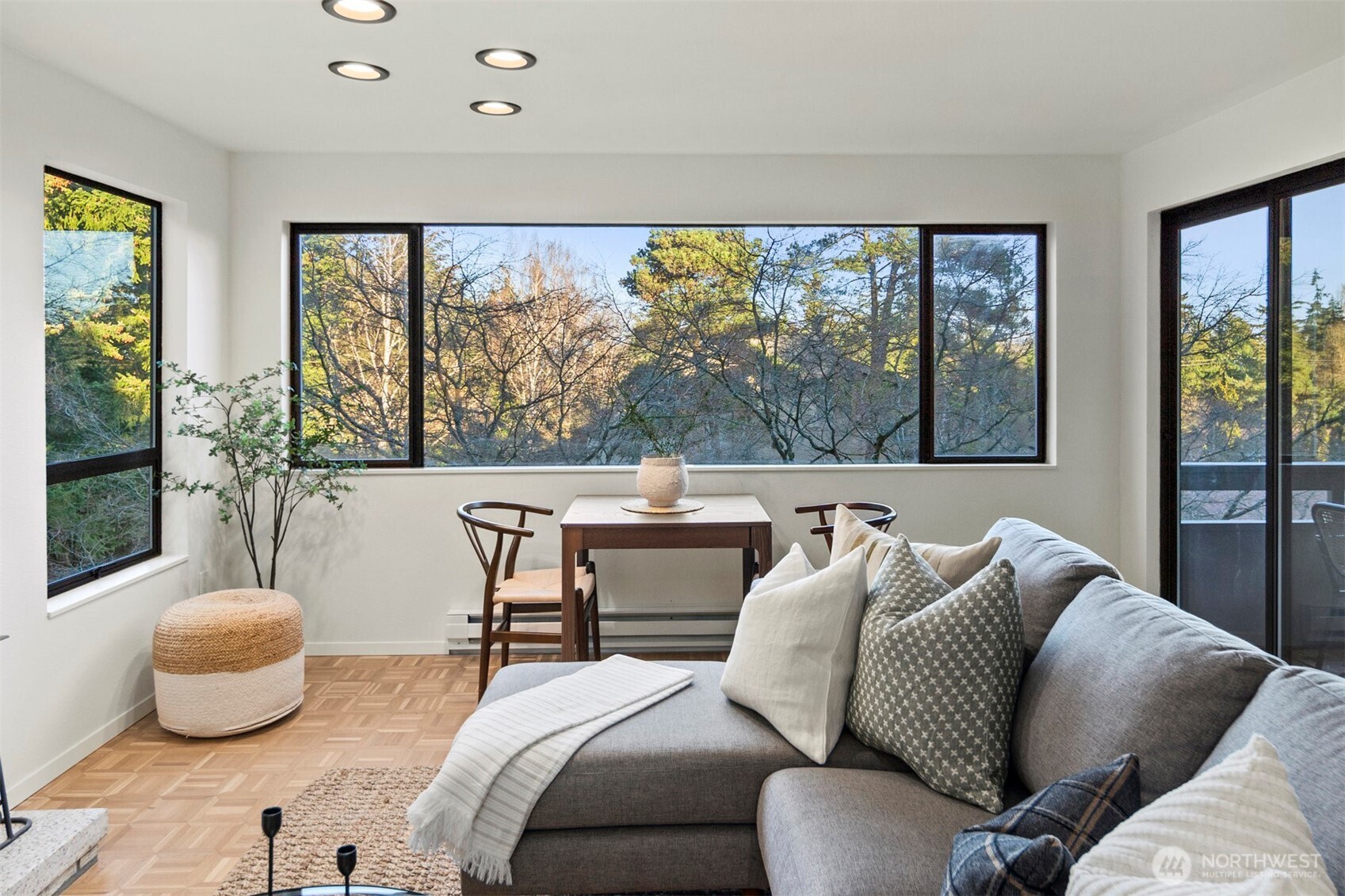 6720 Park Point Way NE Unit: E304