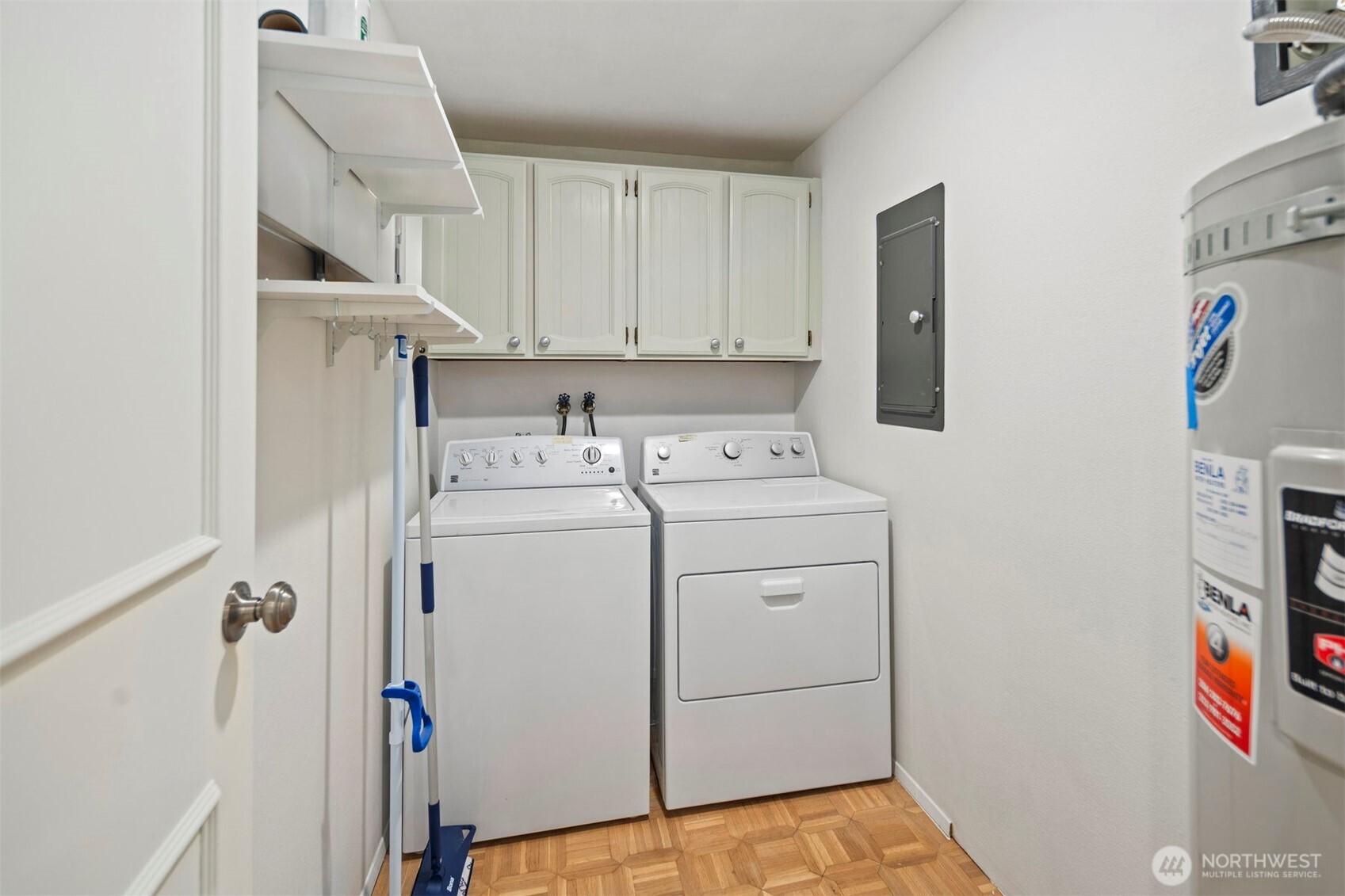 6720 Park Point Way NE Unit: E304