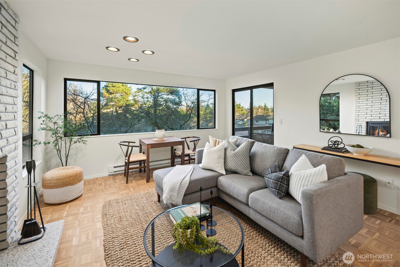 6720 Park Point Way NE Unit: E304