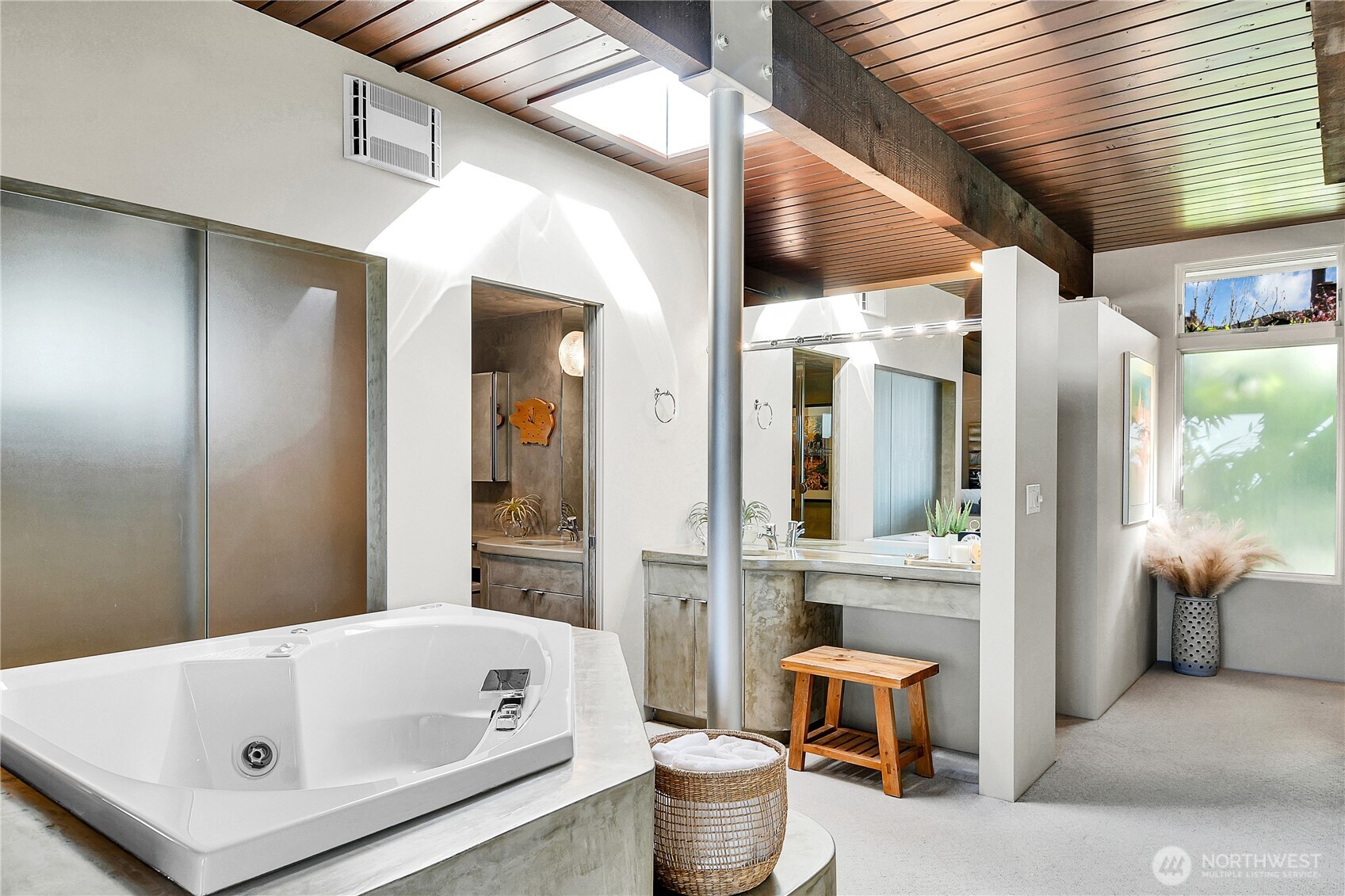 2135 NW 198th Street