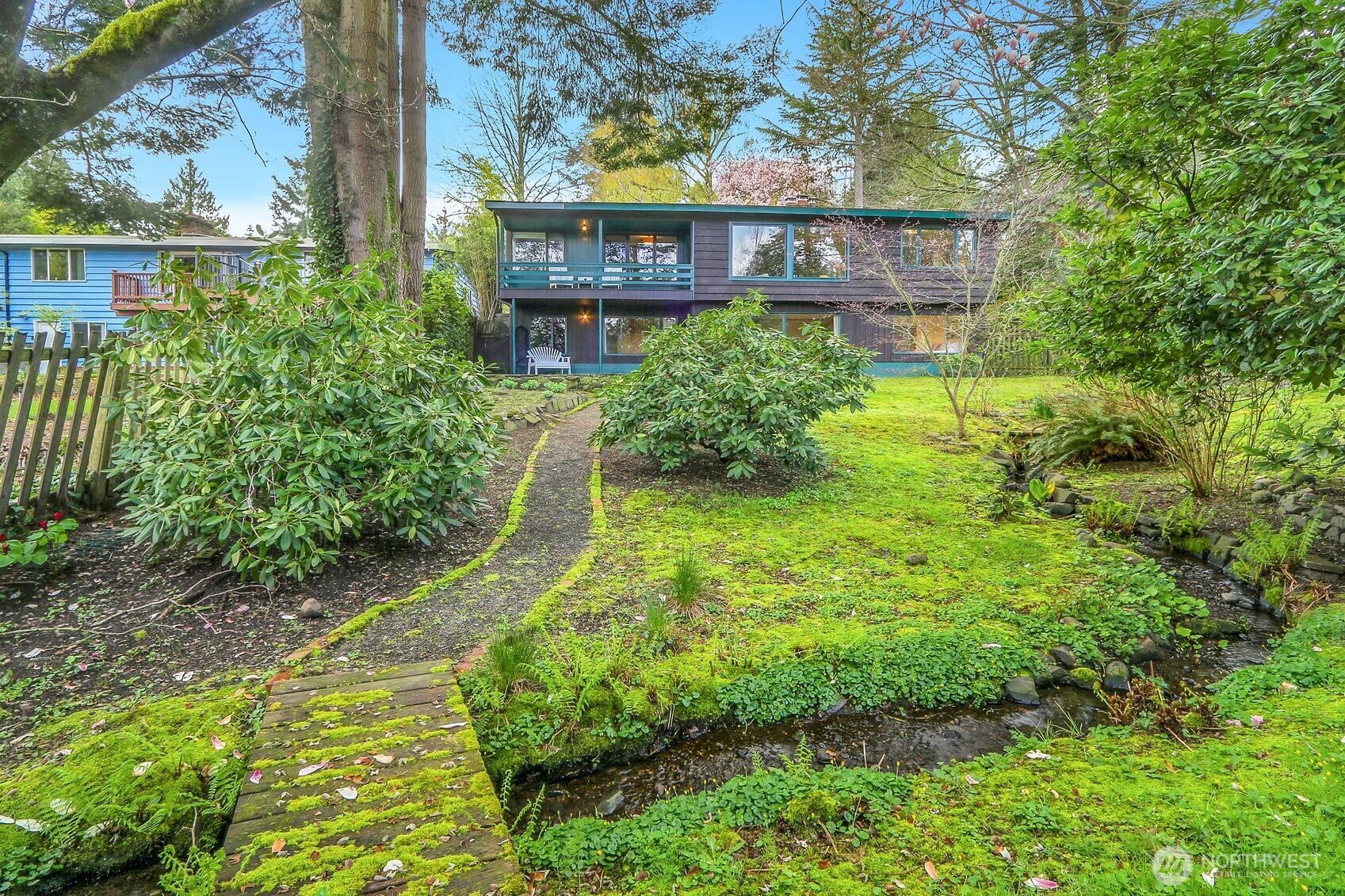 11024 27th Avenue NE