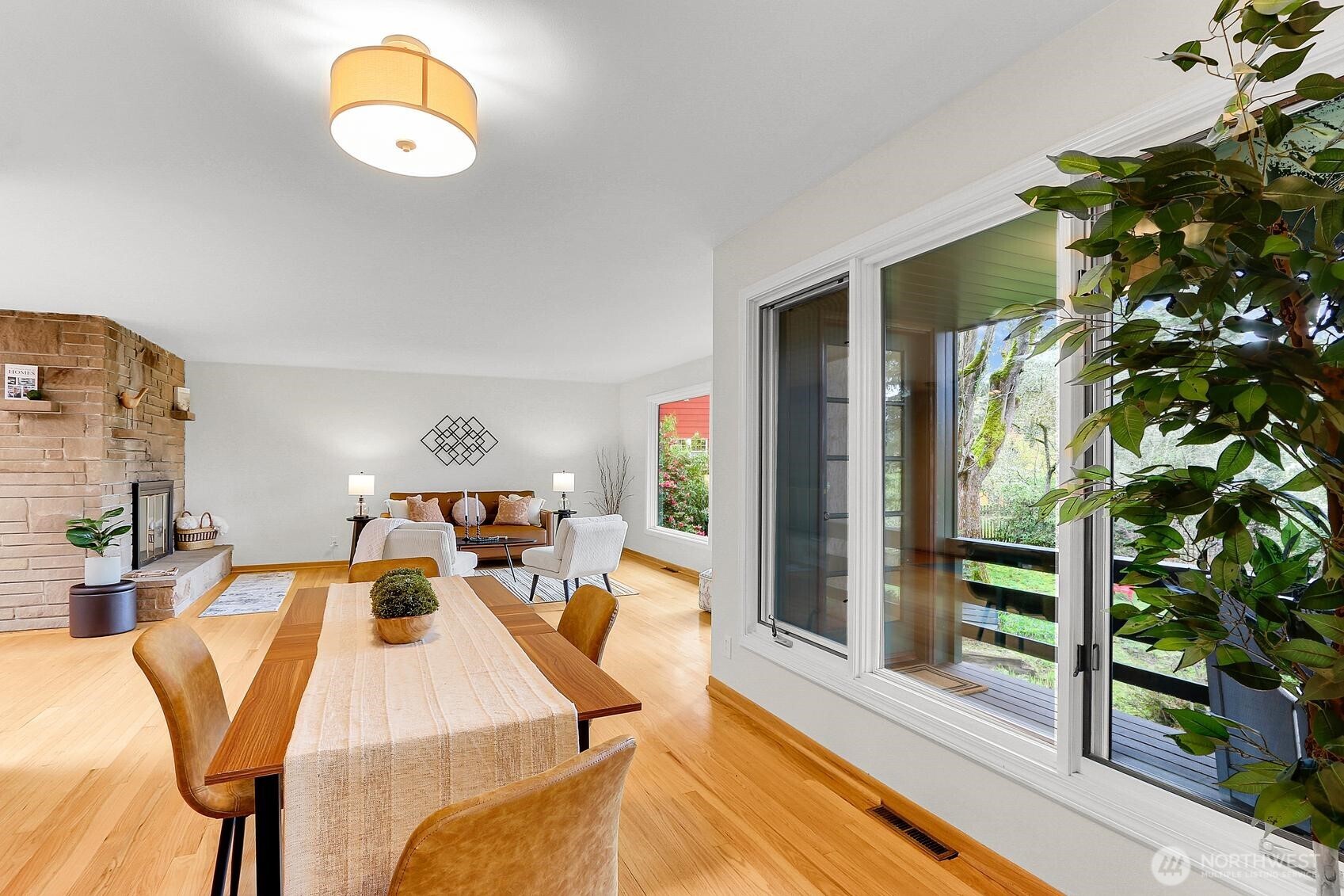 11024 27th Avenue NE