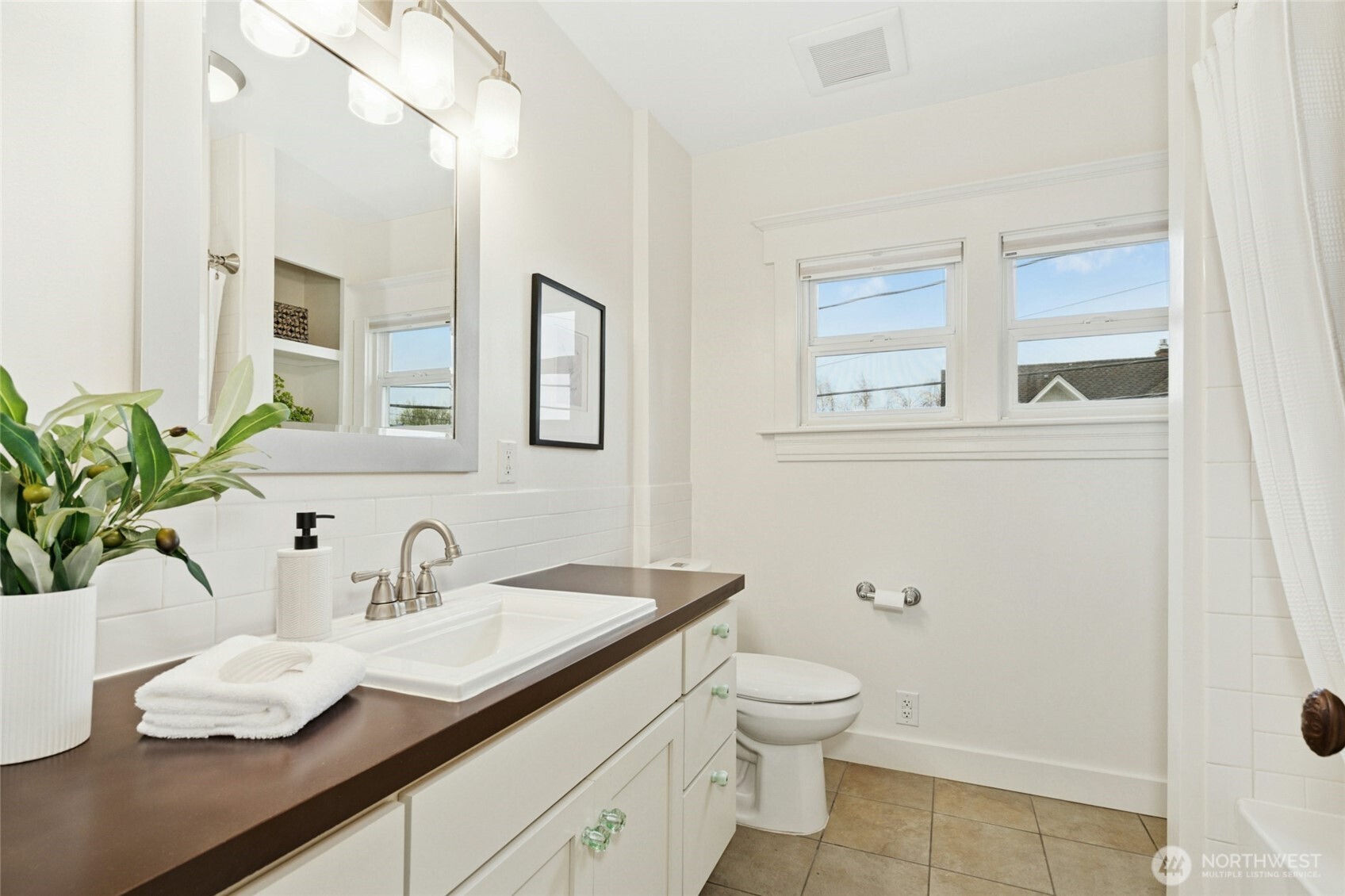 1510 E Highland Drive