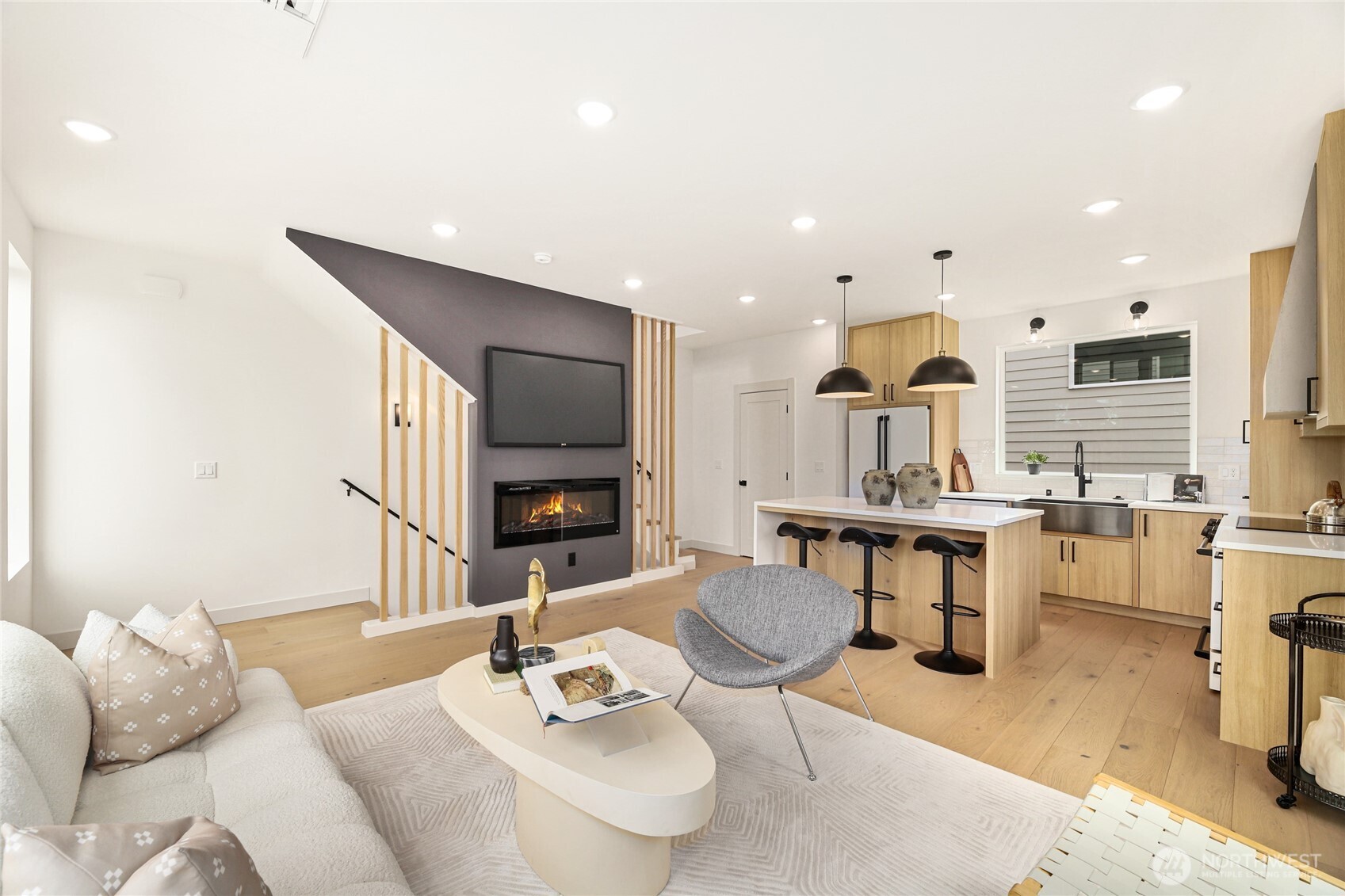 4517 44th Avenue SW Unit: Unit B