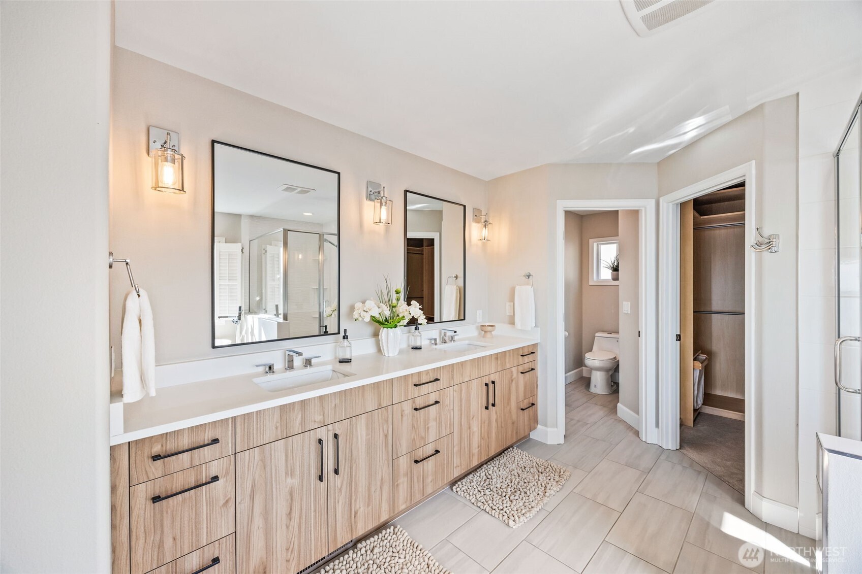 28440 Sound View Dr S