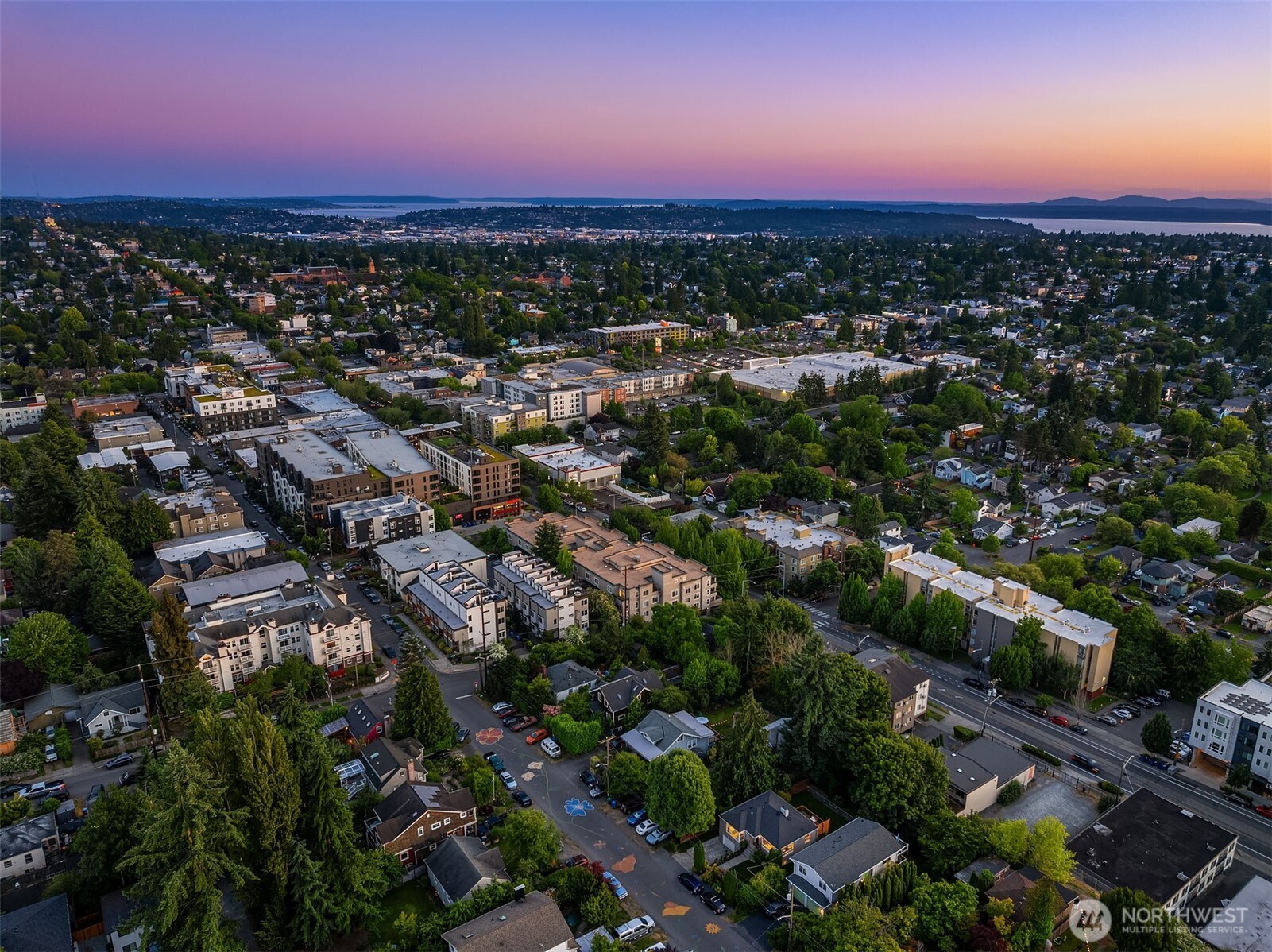 9021 Phinney Avenue N