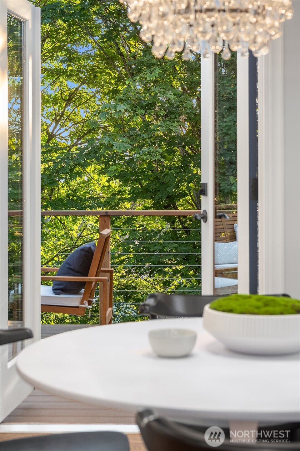 9021 Phinney Avenue N