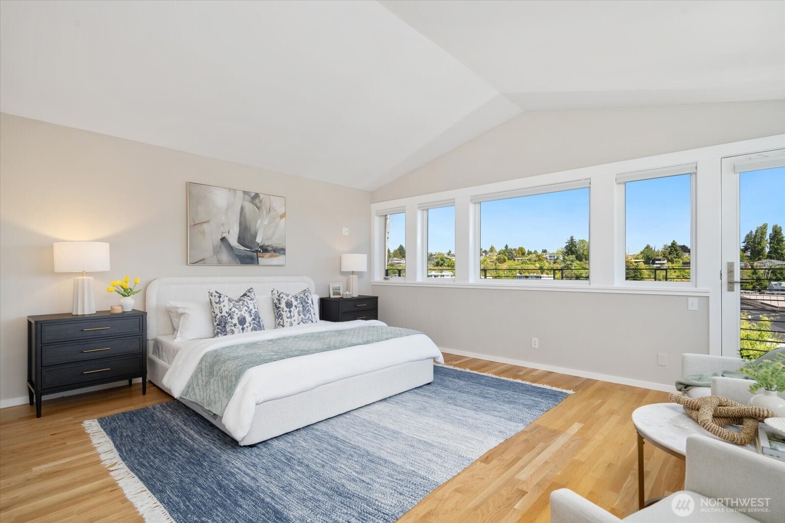 3904 W Sheridan Street