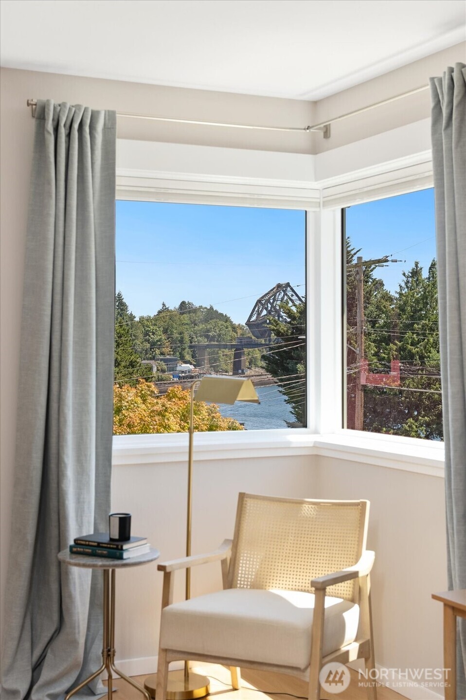 3904 W Sheridan Street