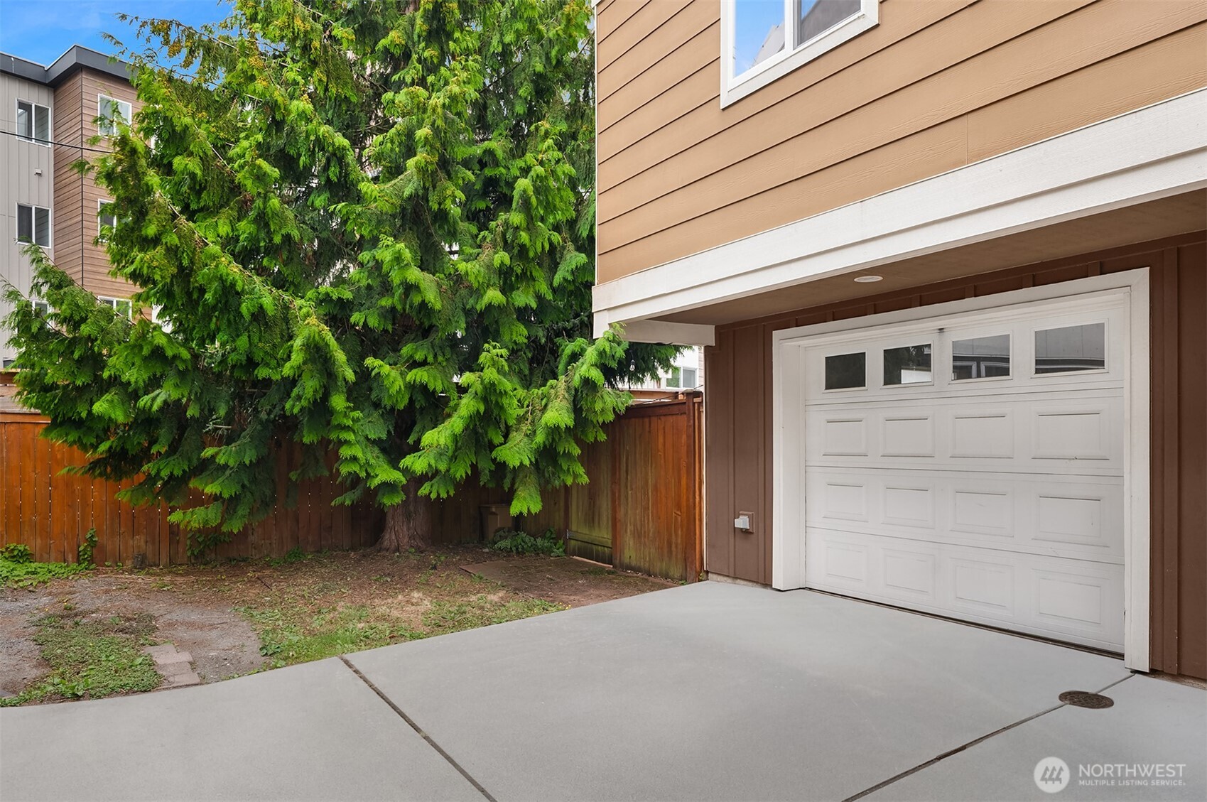 10411 Alderbrook Place NW