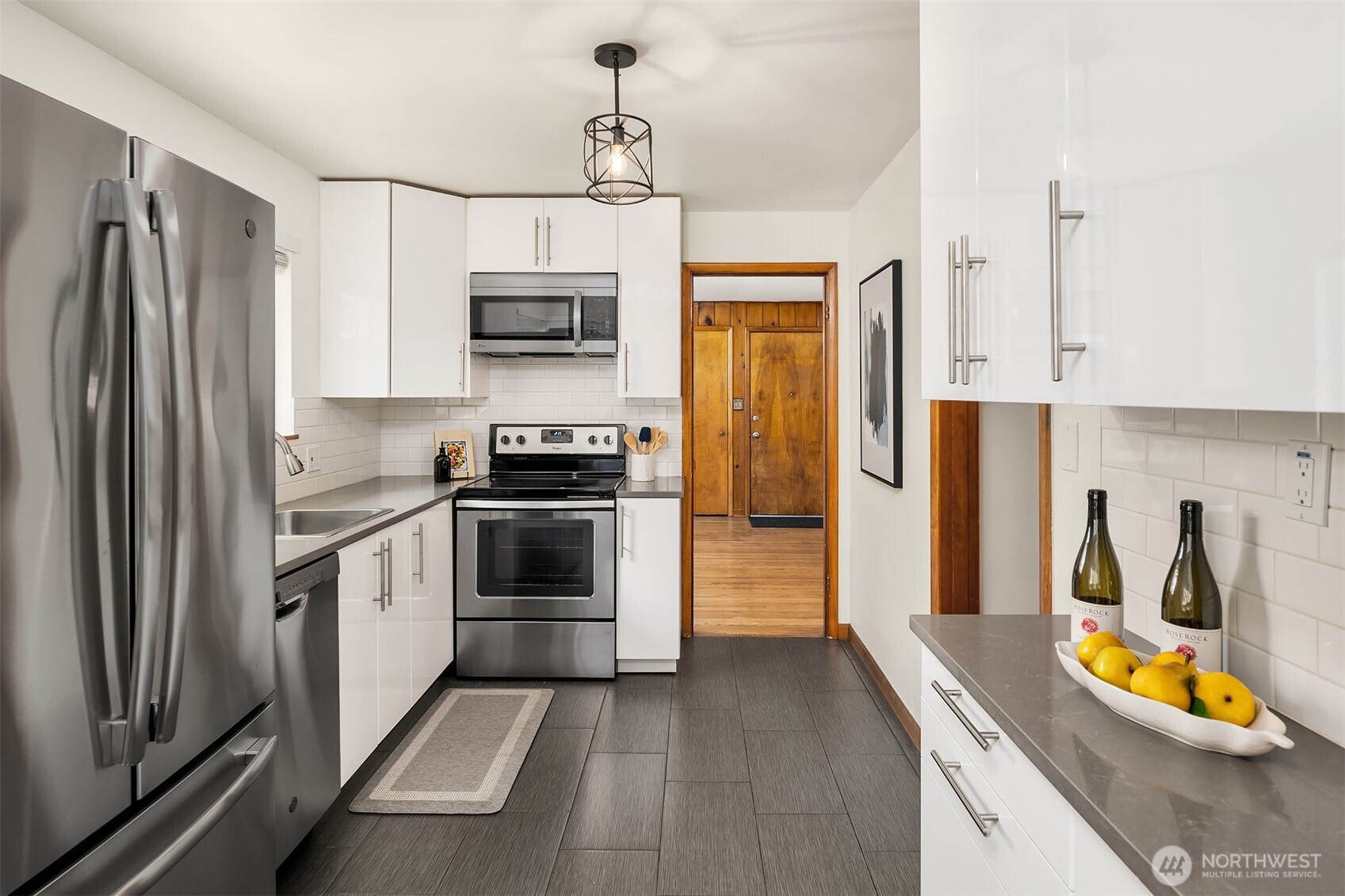 4207 SW Thistle Unit: A