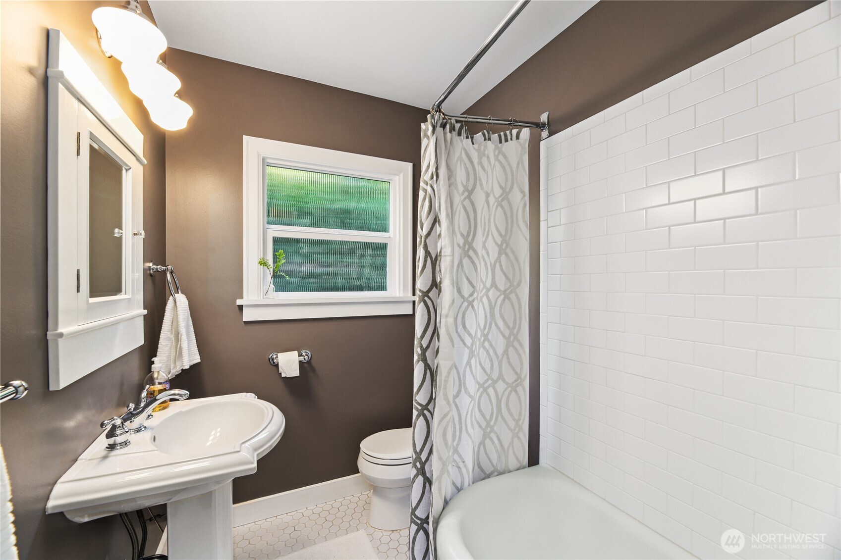 3421 Belvidere Avenue SW