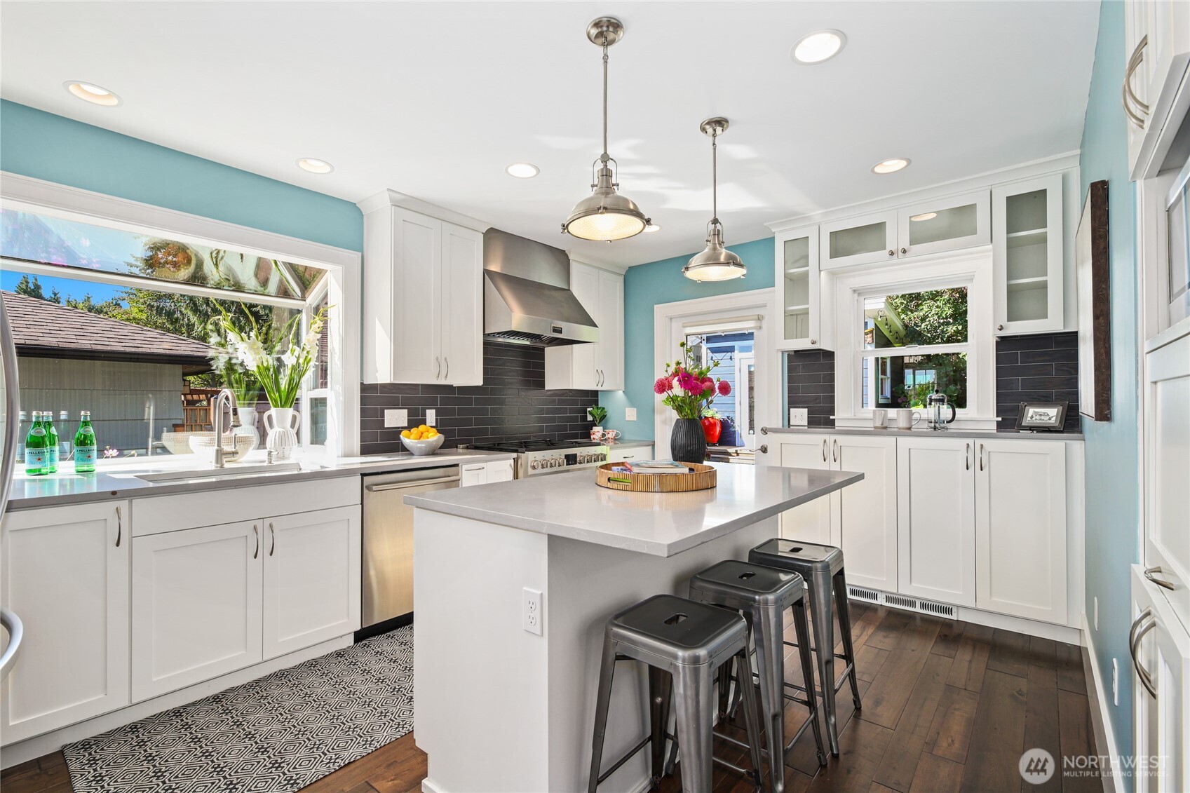 3421 Belvidere Avenue SW