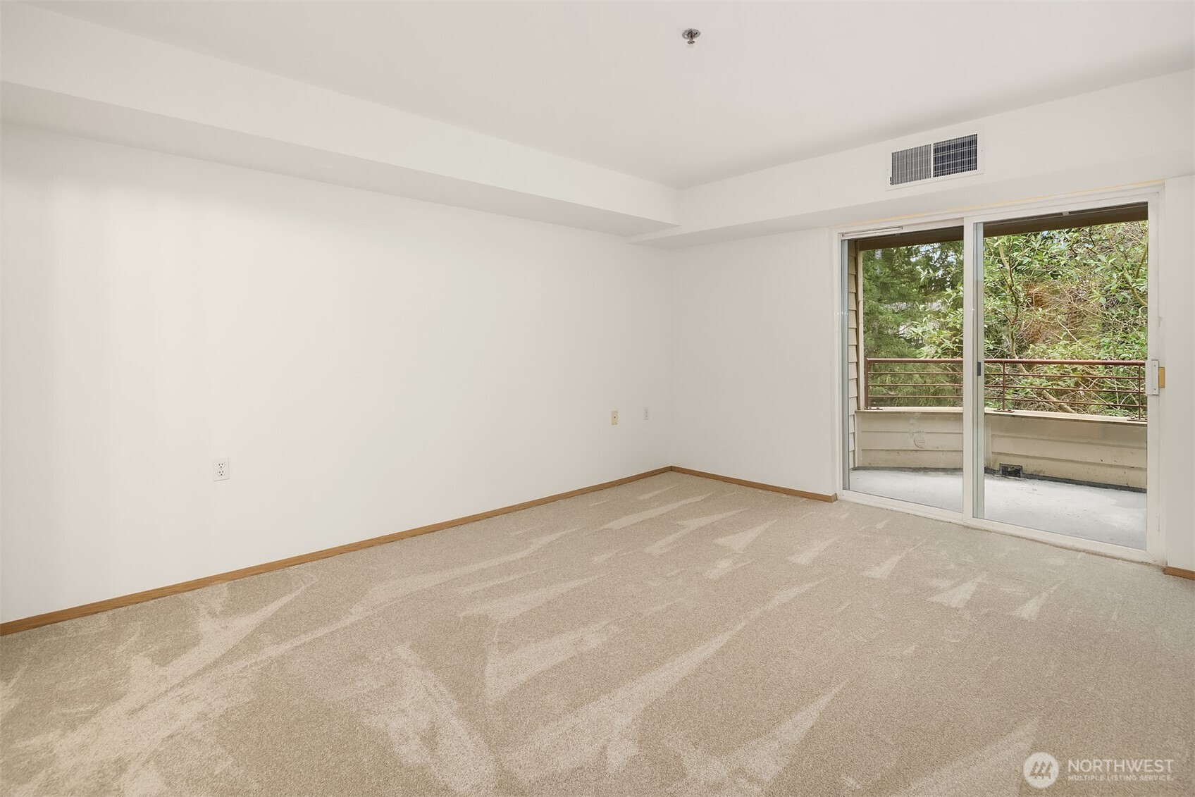 1750 152nd Avenue NE Unit: E311