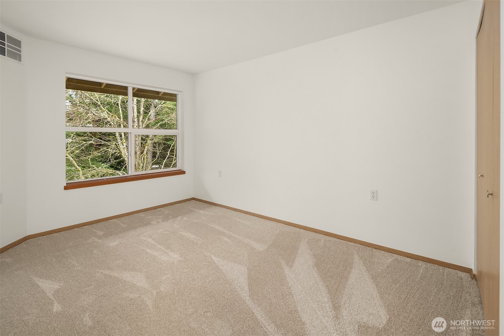 1750 152nd Avenue NE Unit: E311