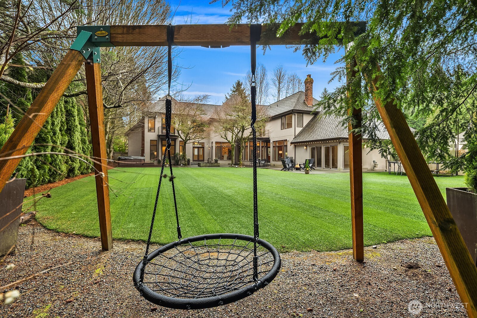 3533 262nd Avenue SE